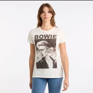 David Bowie Smoking Official White  T-Shirt Size M NWT